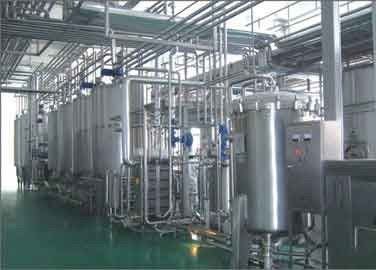 الصين اللوز حليب خط إنتاج المشروبات ، المشروبات معدات تصنيع المشروبات المزود